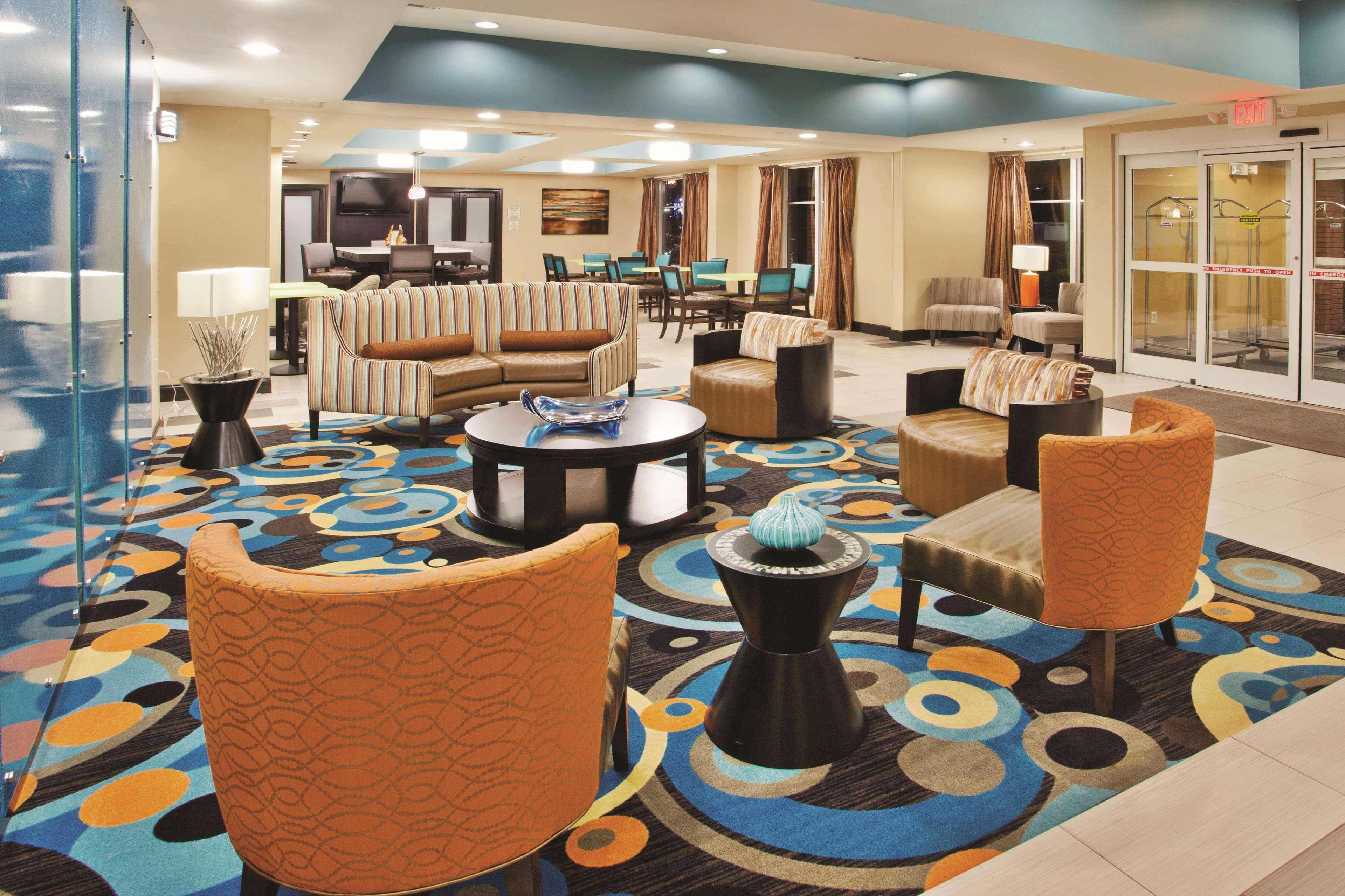 La Quinta By Wyndham Oxford - Anniston Hotel Luaran gambar