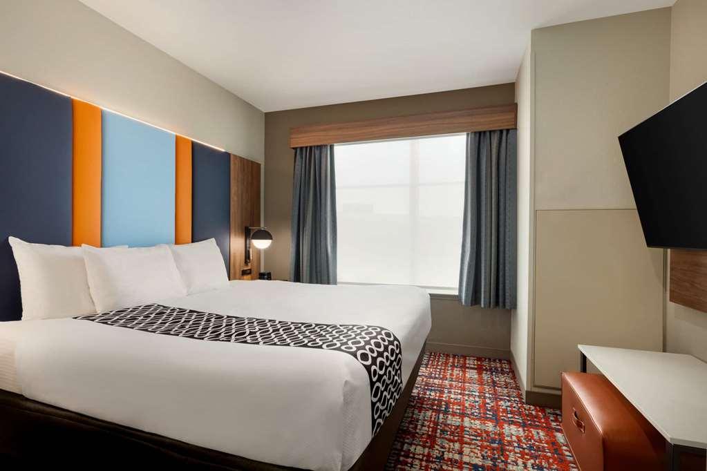 La Quinta By Wyndham Oxford - Anniston Hotel Bilik gambar