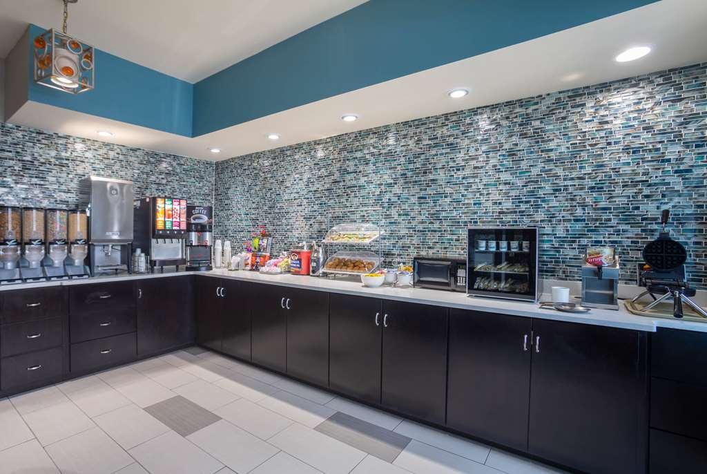 La Quinta By Wyndham Oxford - Anniston Hotel Kemudahan gambar