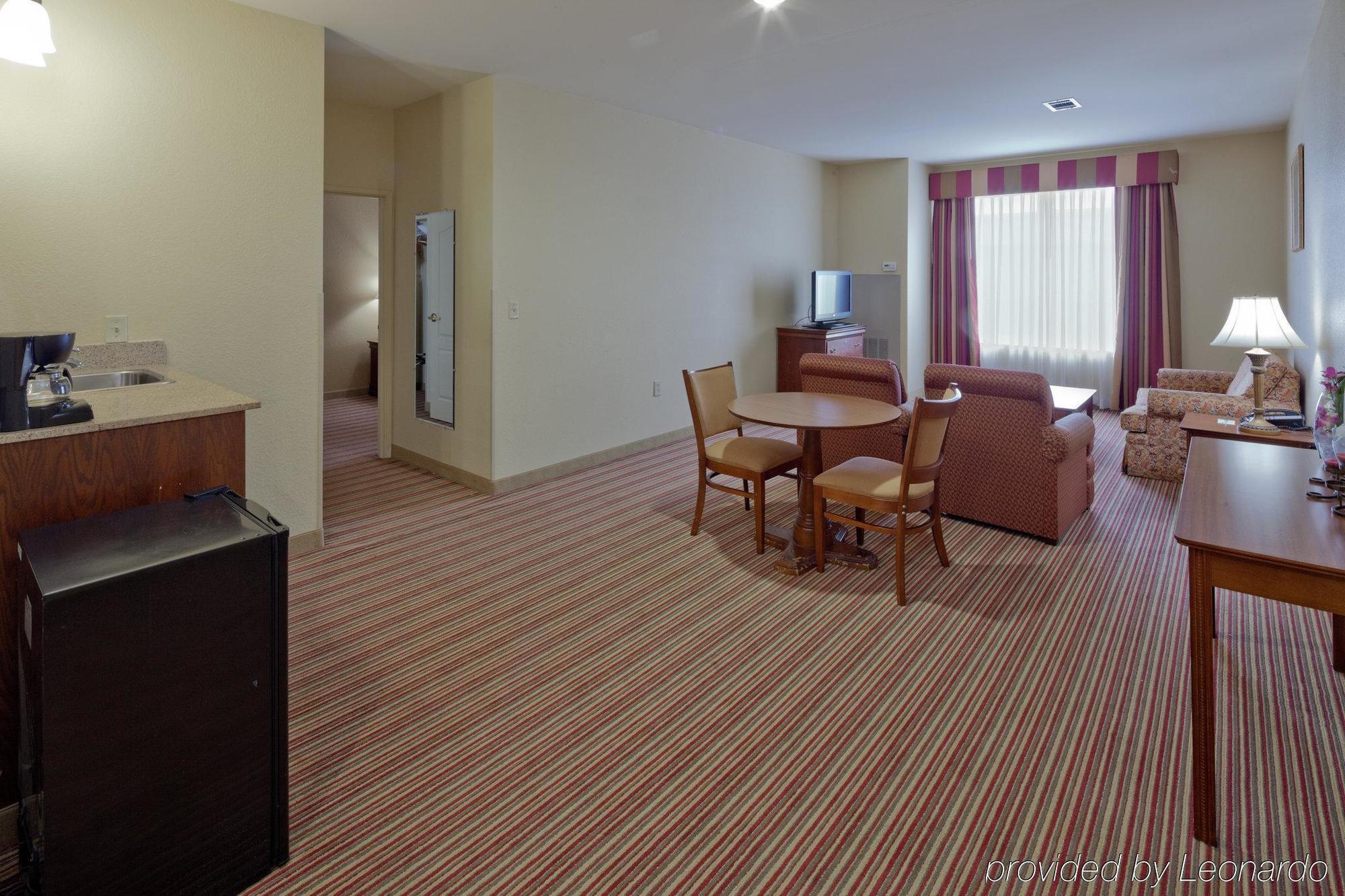 La Quinta By Wyndham Oxford - Anniston Hotel Bilik gambar