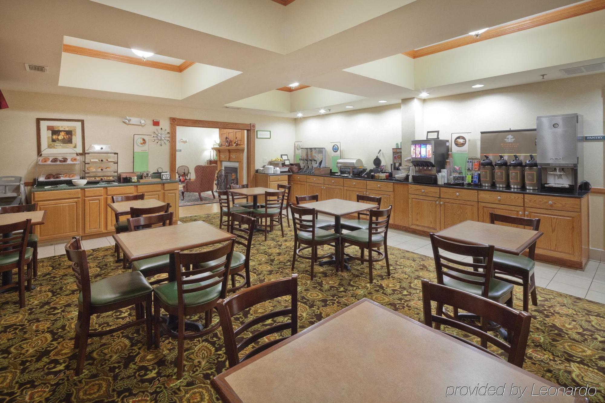 La Quinta By Wyndham Oxford - Anniston Hotel Restoran gambar